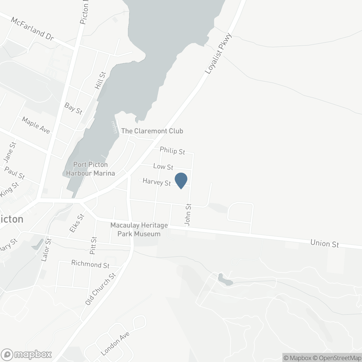 20 HARVEY STREET, Prince Edward, Ontario K0K 2T0